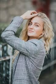 Emma R.